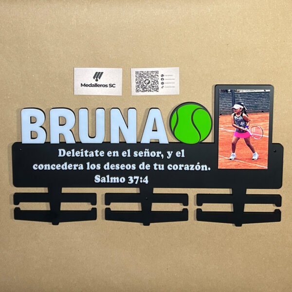 Medallero para niña tenis con foto - Image 2